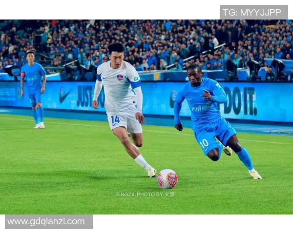 足球逮和的魅力与挑战探讨如何在比赛中实现和谐与竞争的平衡